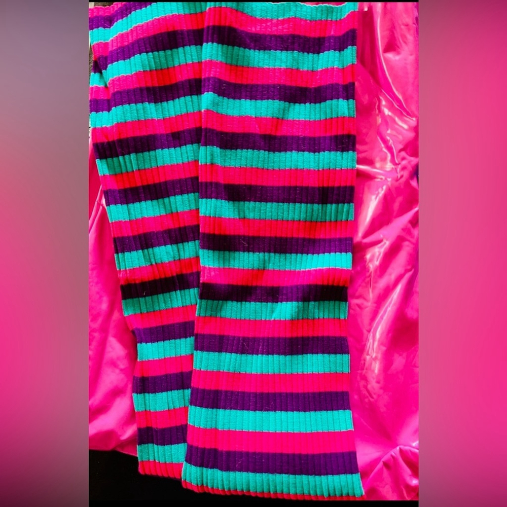NWT Large Dolls Kill Trickz N’ Treatz Barbie Workout Plan 80s Wig & Costume - Picture 12 of 16